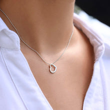 Load image into Gallery viewer, Egg Donor IVF Gift Dainty Heart Necklace
